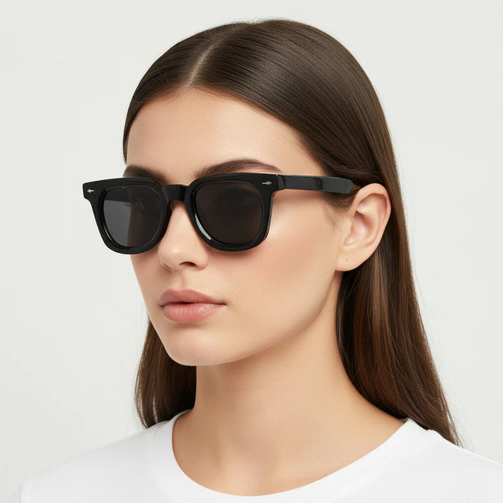 Dame Motedes Solbriller i elegant Retro-stil Skanto