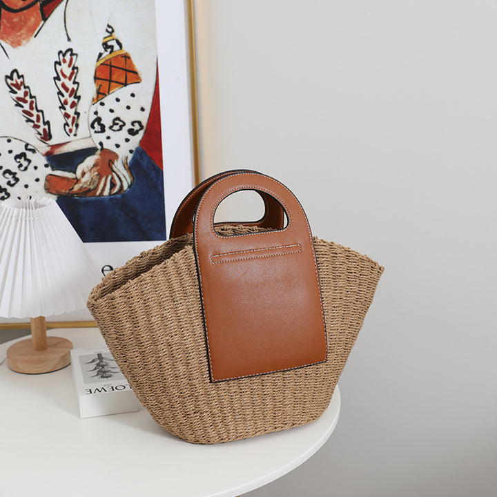 Moderne kurvveske med elegante lærdetaljer Skanto
