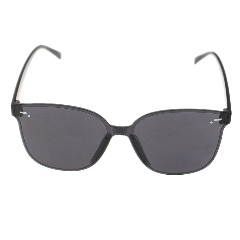 Dame Cat-Eye solbriller med elegant design Skanto