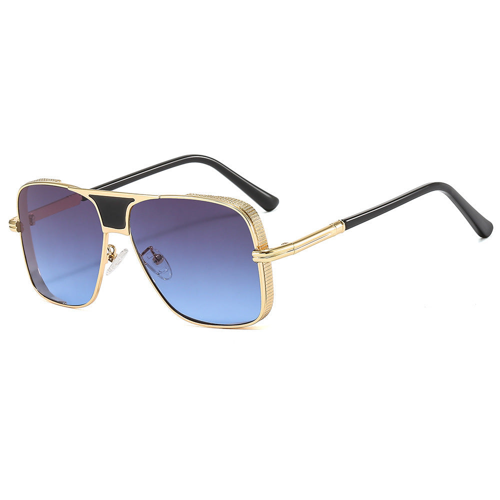 Dame elegant solbrille med moderne oversized ramme Skanto