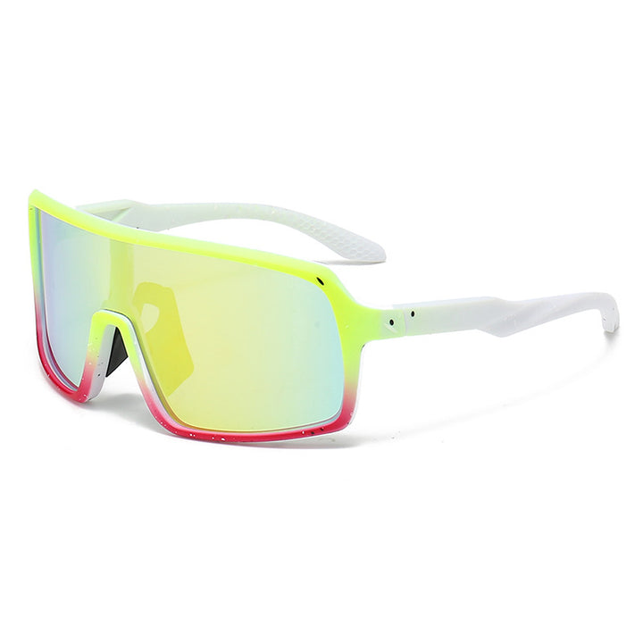Dame fashion solbrille i futuristisk design med store glass Skanto