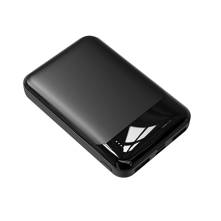 Bærbar Powerbank med integrert ladekabel og hurtigladingsfunksjon Skanto