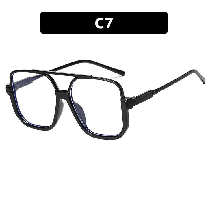 Dame kvadratisk solbrille med gjennomsiktig ramme og grønntonet glass Skanto
