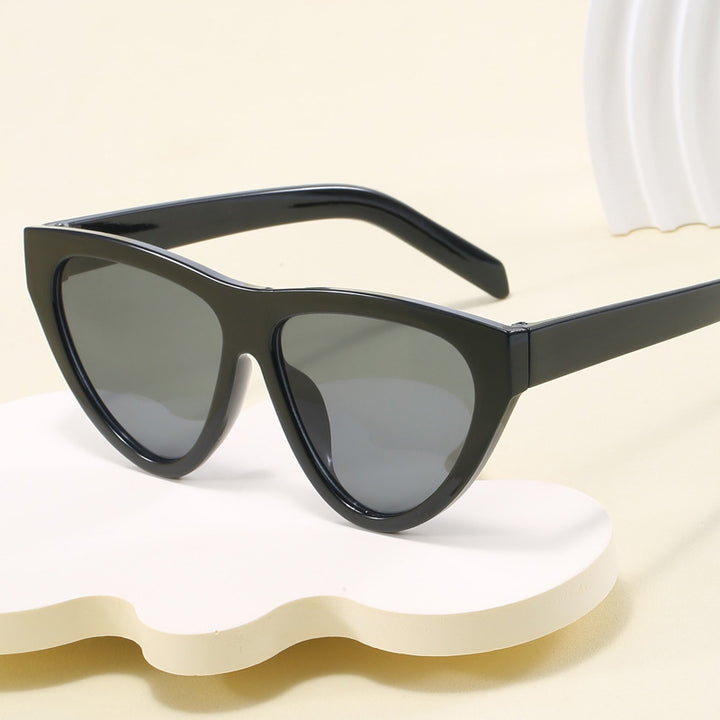 Dame futuristisk Cat-Eye solbrille med høykvalitets plastikkramme Skanto