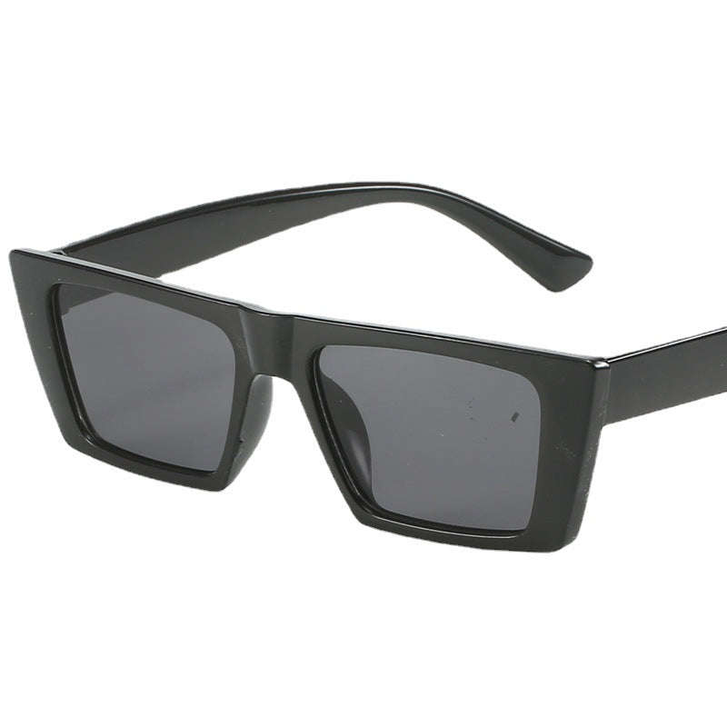 Dame geometrisk solbrille med trendy, firkantet ramme Skanto