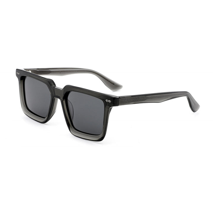 Dame moteriktig solbrille i markant kvadratstil Skanto