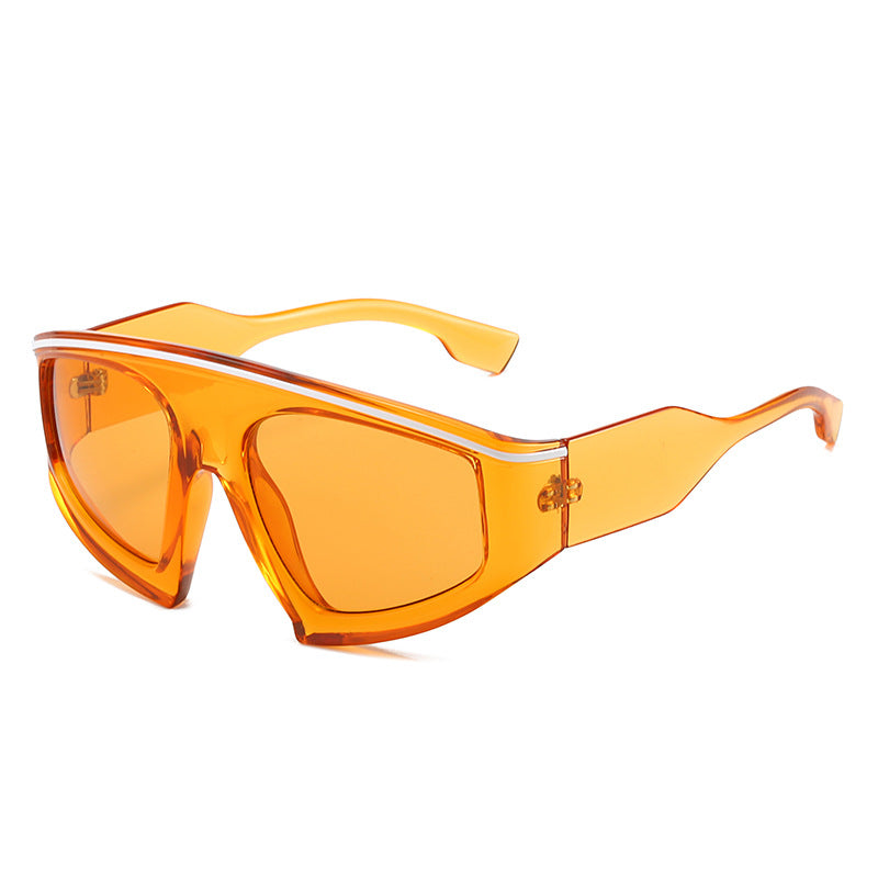 Dame sporty solbriller med stilige rammer og store linser Skanto