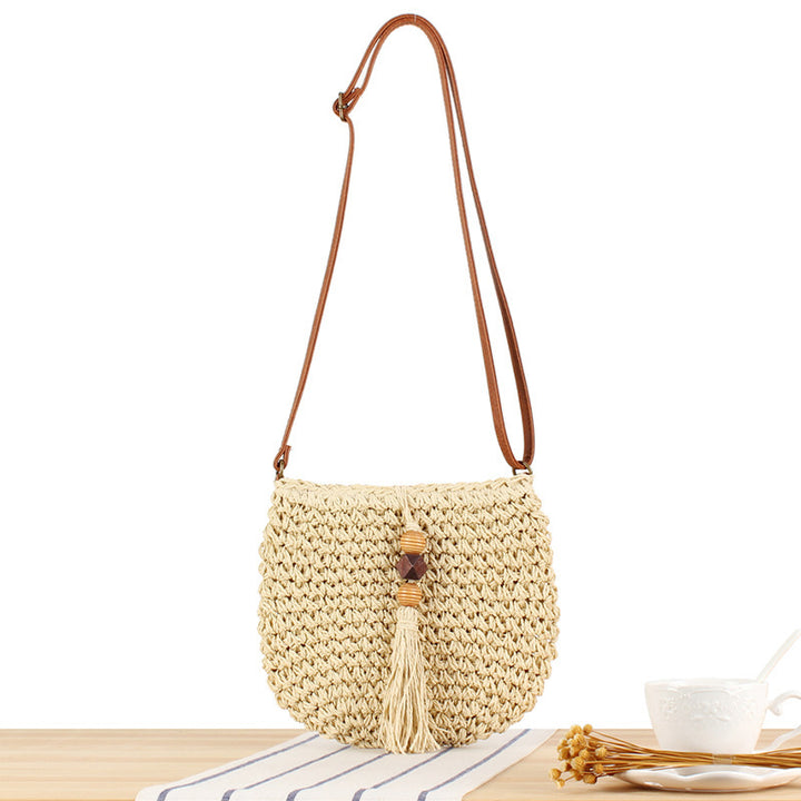 Shoulder bag with hand-knotted macrame and fringes Skanto