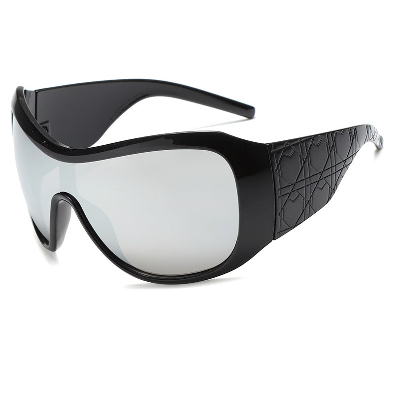 Men's Sporty Wraparound Sunglasses Skanto