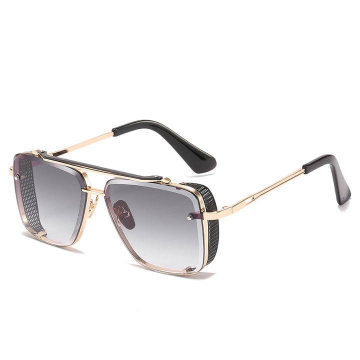 Dame moteriktig solbrille med unikt design og høykvalitets ramme Skanto