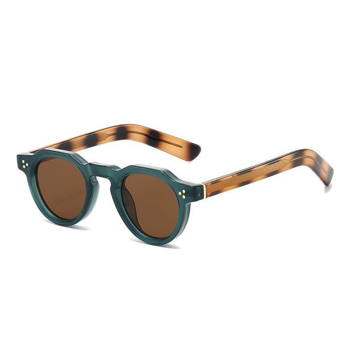 Dame moteriktig solbrille med ekstravagant ramme og UV-beskyttelse Skanto