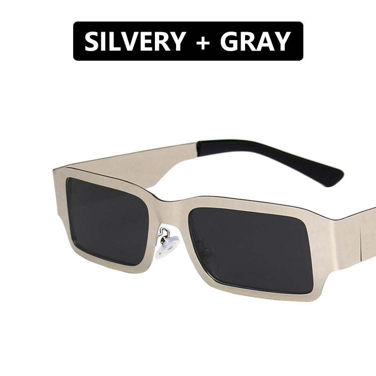 Dame geometrisk solbrille med beskyttende UV-filter og robust metallramme Skanto