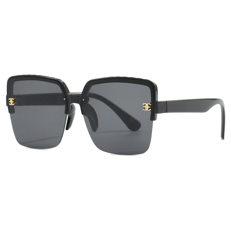 Dame oversized kvadratisk solbrille med høykvalitets linser Skanto