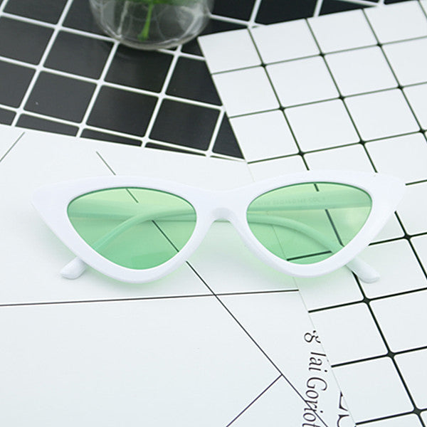 Dame Cat-Eye solbrille med elegant design og UV-beskyttelse Skanto