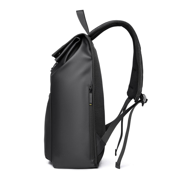 Høy kvalitet og vanntett ryggsekk med innovativt rolltop-system Skanto