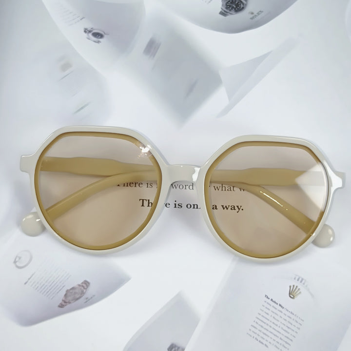 Dame Geometrisk solbrille med ekstravagant aksent Skanto