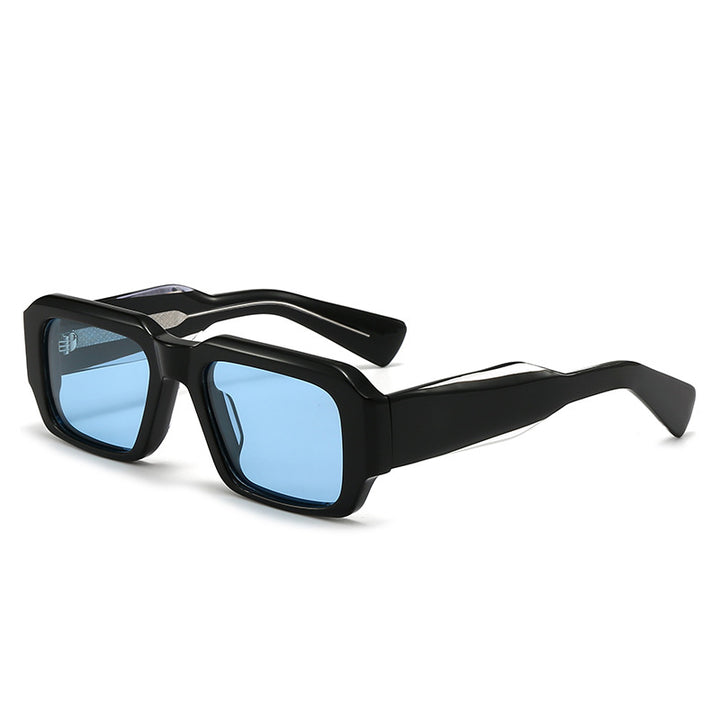 Dame Designer solbrille i robust og elegant stil Skanto