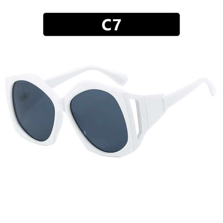 Dame oversized solbrille med futuristisk design Skanto