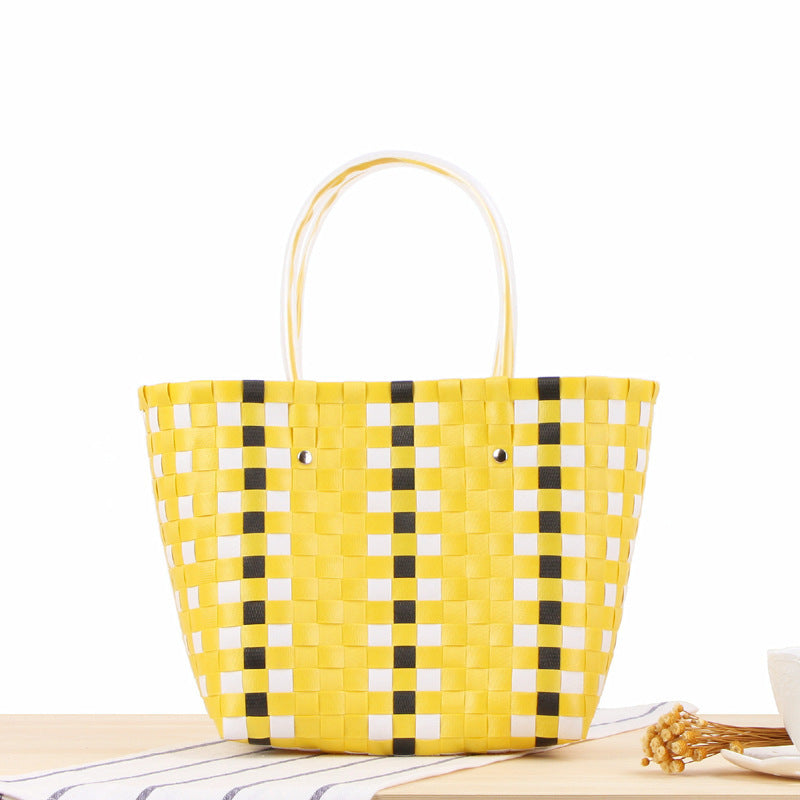 Basket with lively weave Skanto