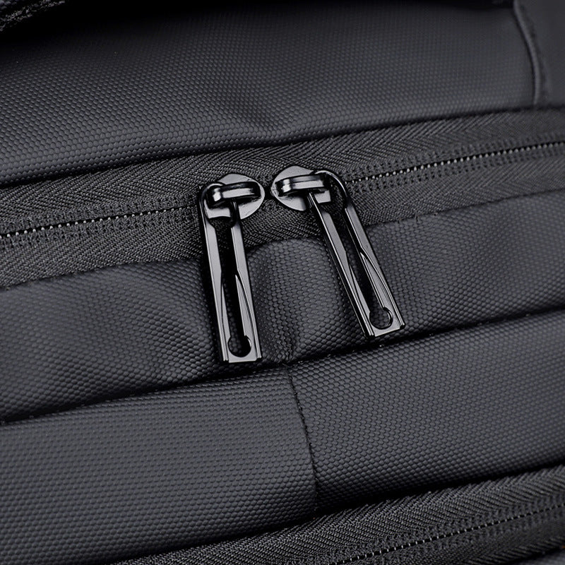 Business Rucksack med beskyttende laptoplommesystem og innovativt organiseringssystem Skanto