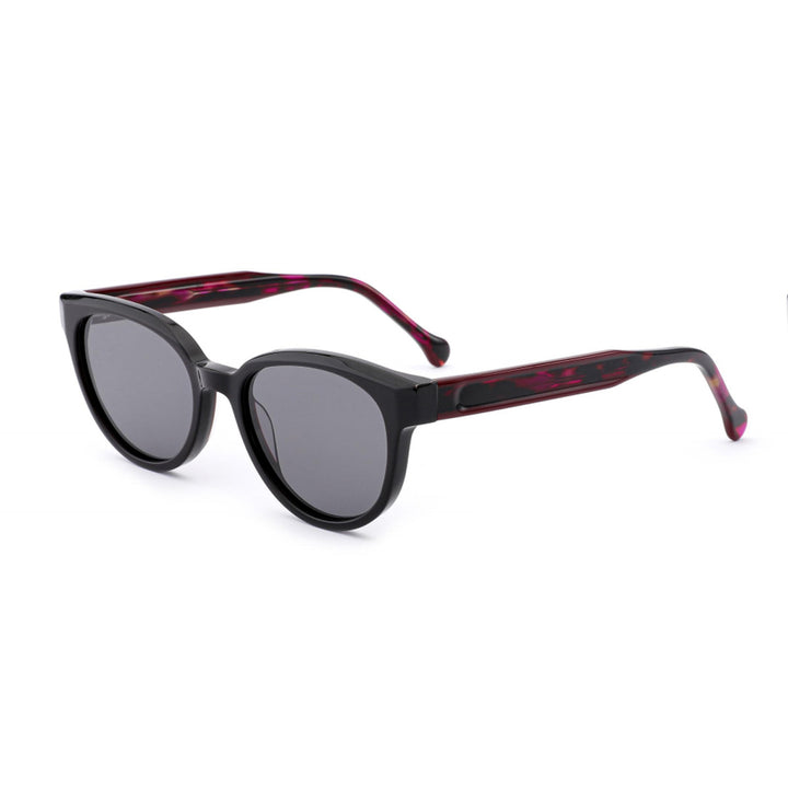 Dame solbrille i elegant retro-design med høykvalitets UV-beskyttelseslinser Skanto