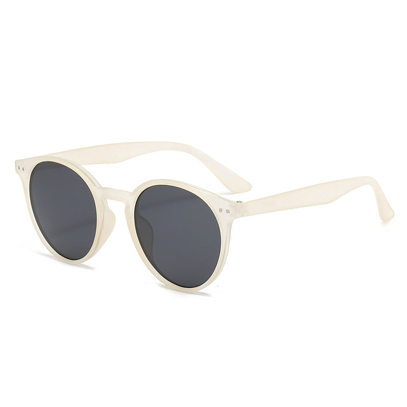Dame Cat-Eye solbriller med transparent ramme Skanto