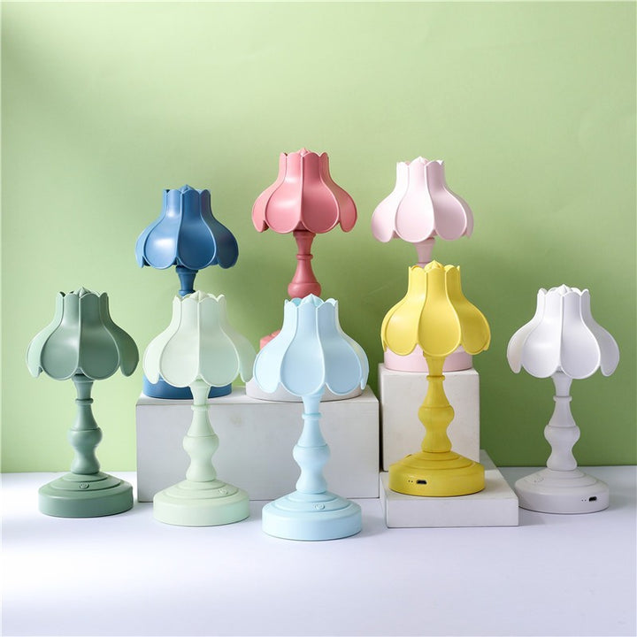 Unisex Dekorativ bordlampe i blomsterformet design Skanto