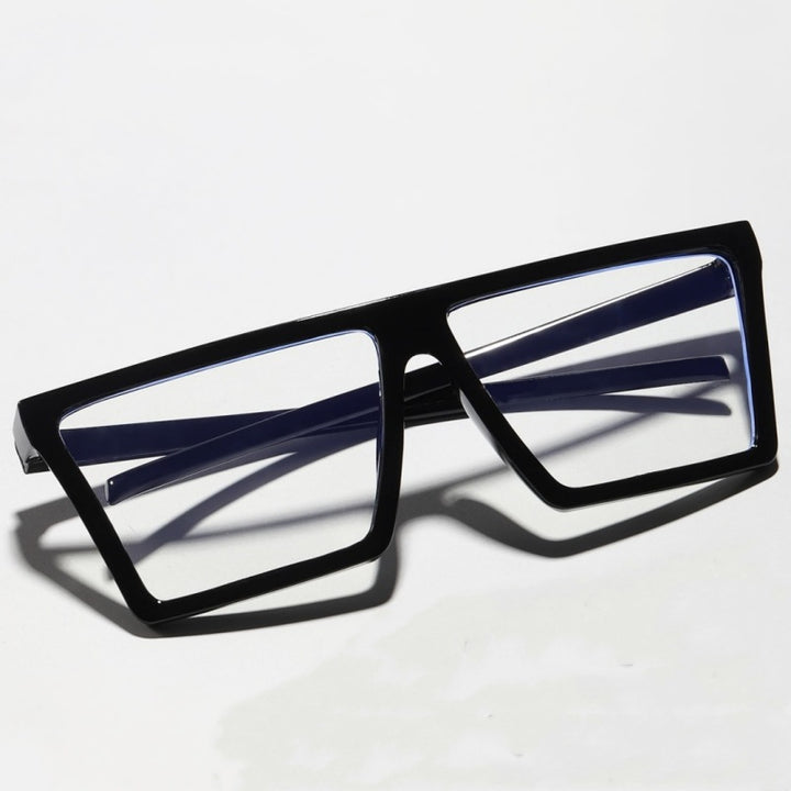 Dame moteriktig brille med innovativ ramme Skanto