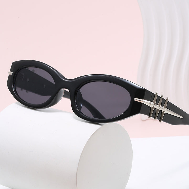Dame elegant Cat-Eye solbriller med moteriktige aksenter Skanto