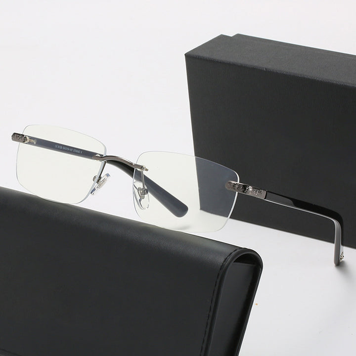 Damer stilige halvmontasje briller med komfortable nesepuder og elegant design Skanto