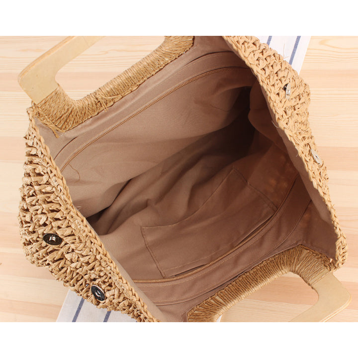 Handmade basket bag with modern wooden handle Skanto