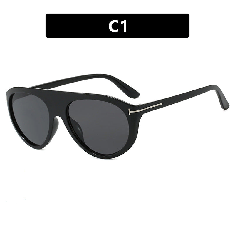 Damen Cat-Eye solbriller med beskyttende UV-filter og speilbelagte linser Skanto
