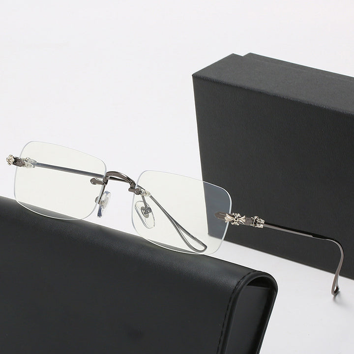 Damer moteriktig lesebrille med elegant kvadratisk ramme og dekorerte stenger Skanto