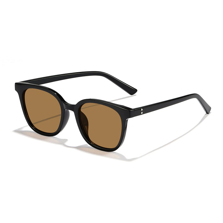 Dame trendy solbriller med bred ramme Skanto