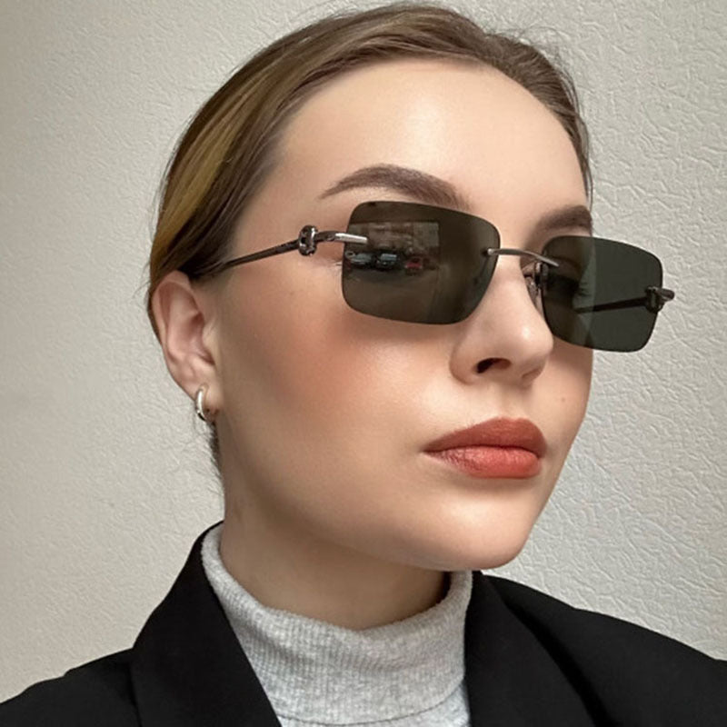 Dame fashionable geometrisk brille Skanto