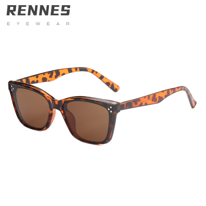 Dame retro-inspirert solbrille i iøynefallende mønster Skanto