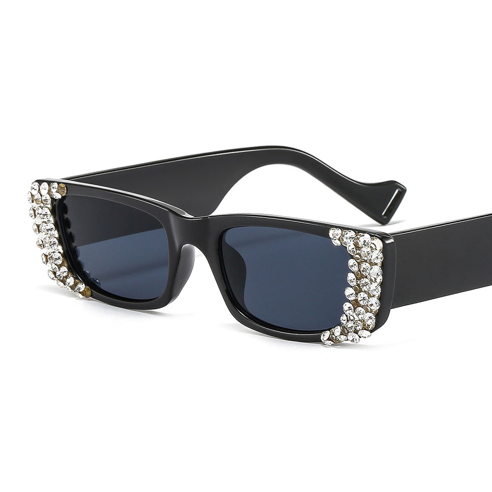 Dame ekstravagant smykkestein solbrille Skanto