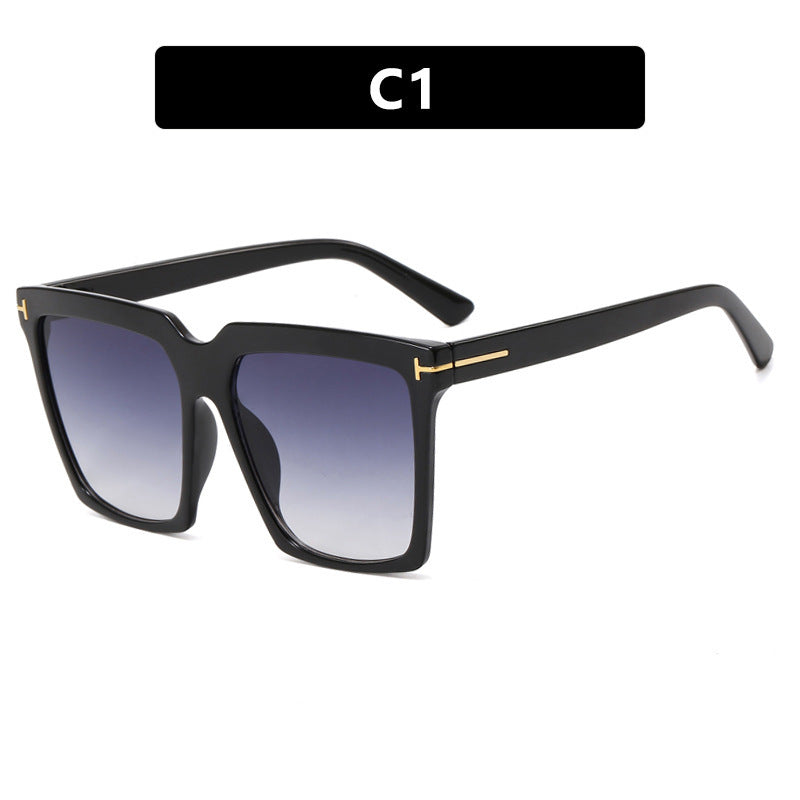 Dame oversized solbriller med elegant og polariserende glassdesign Skanto