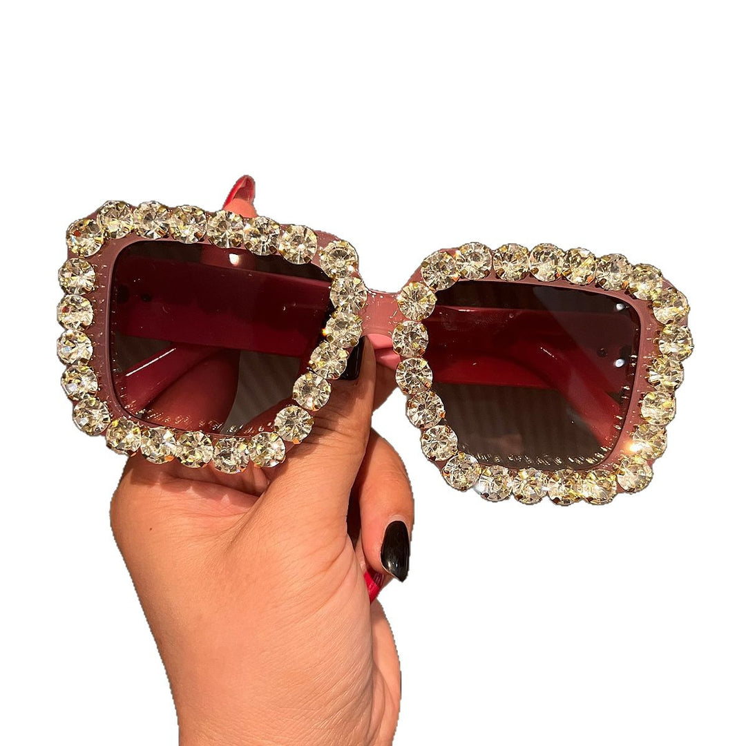 Dame solbrille med glitrende krystallramme Skanto