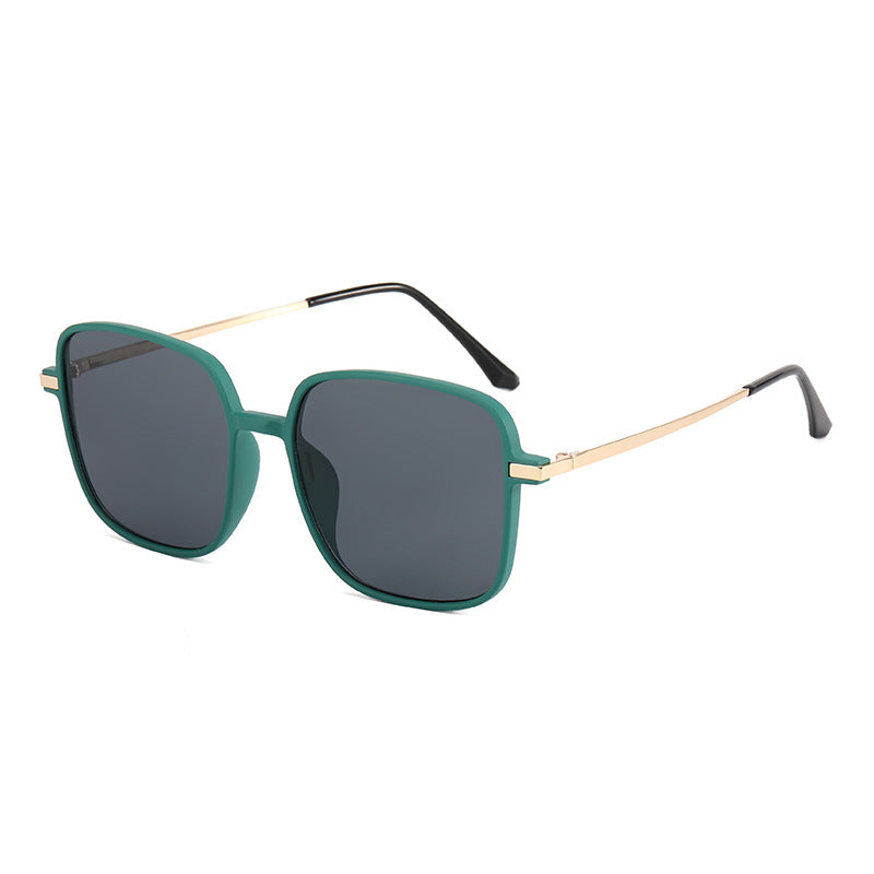 Dame kvadratisk designbrille med filigran metallramme Skanto