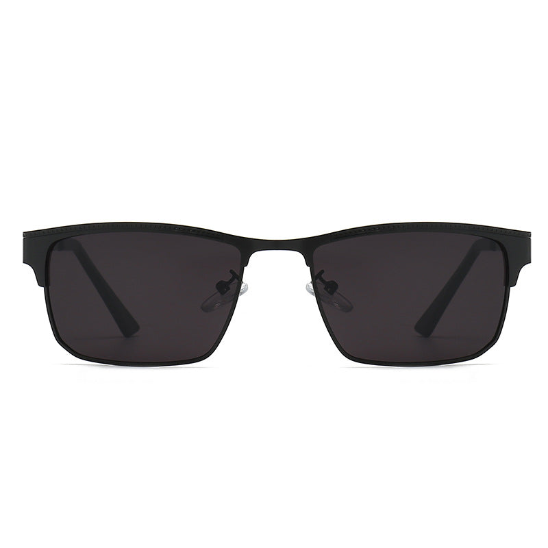 Dame kvadratisk solbrille med en stilig ramme og optimal UV-beskyttelse Skanto