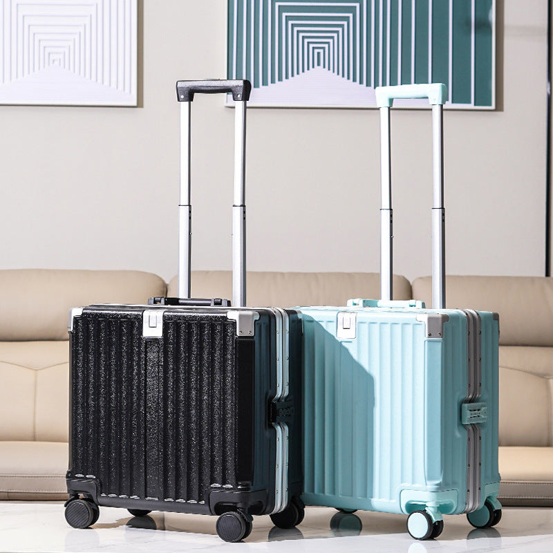 Premium Rugged Hard-Shell Rolling Suitcase Skanto