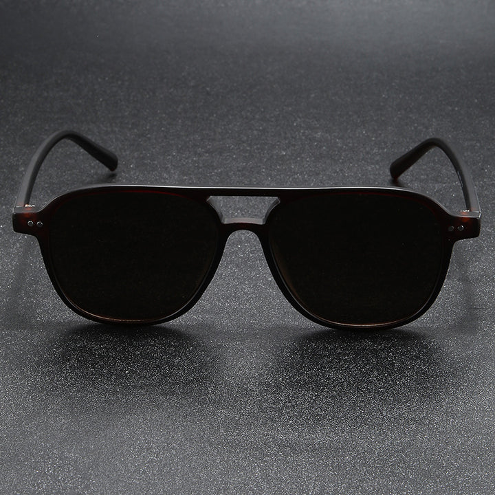 Dame designer solbrille med trendy havskilpadde ramme og UV-beskyttelse Skanto
