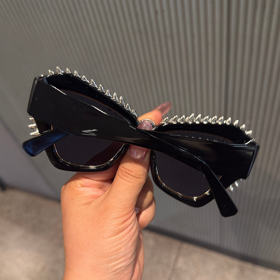 Damer ekstravagant Cat-Eye-solbrille med glitrende krystallspisser Skanto