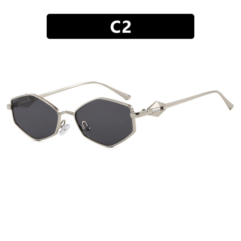 Dame geometrisk solbrille med beskyttende UV-filter og high-end metallramme Skanto