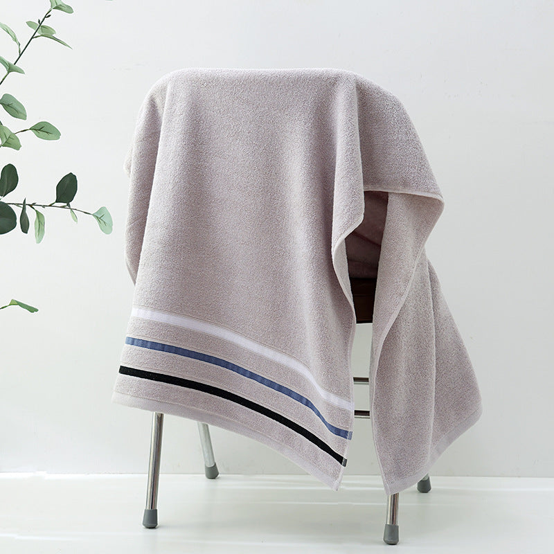High-Quality Bath Towel with Elegant Border Skanto