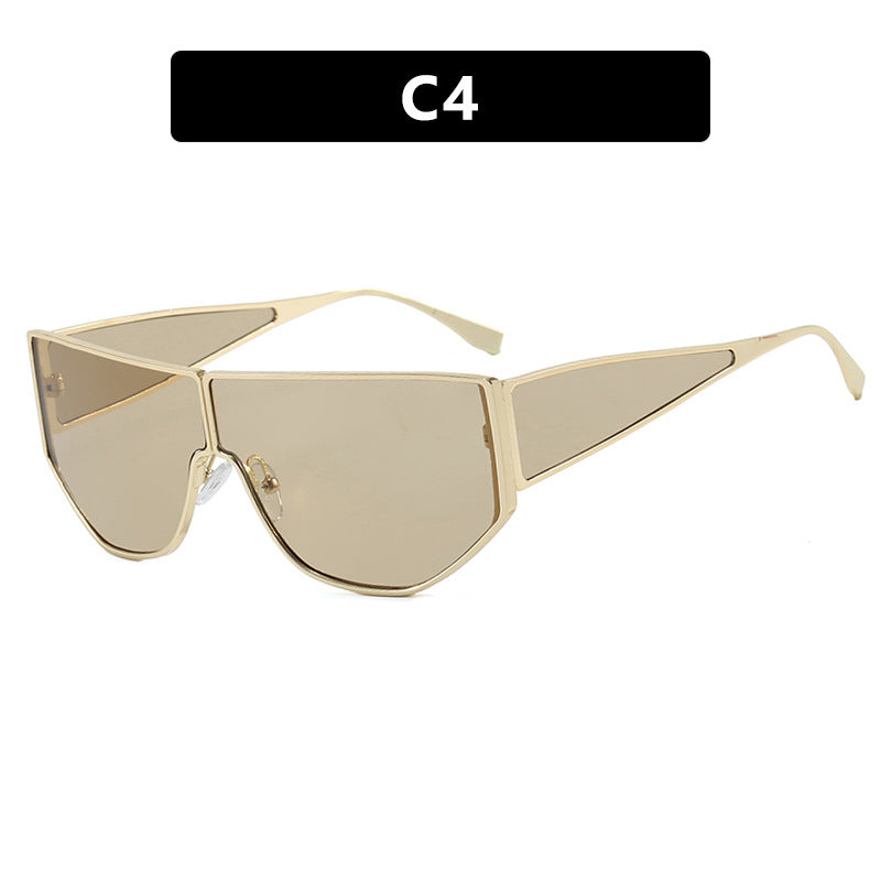 Dame trendy oversized solbriller med markant geometrisk design Skanto