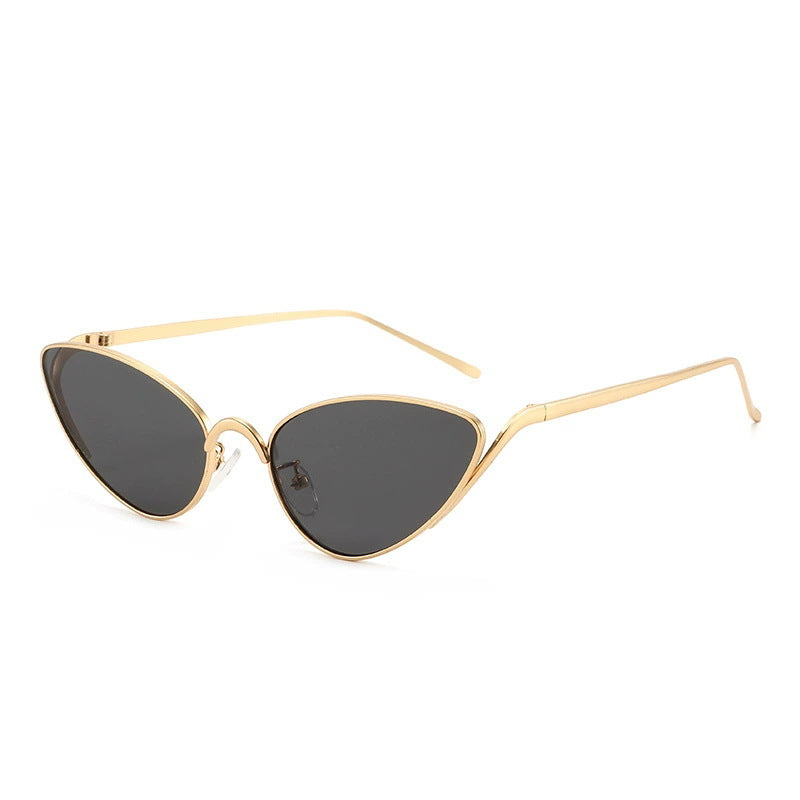 Dame Cat-Eye solbriller i elegant design Skanto