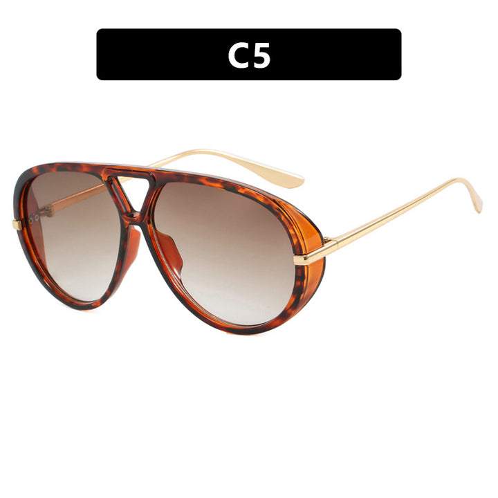 Dame Oversized solbriller med elegant plastramme og speilbelagte glass Skanto