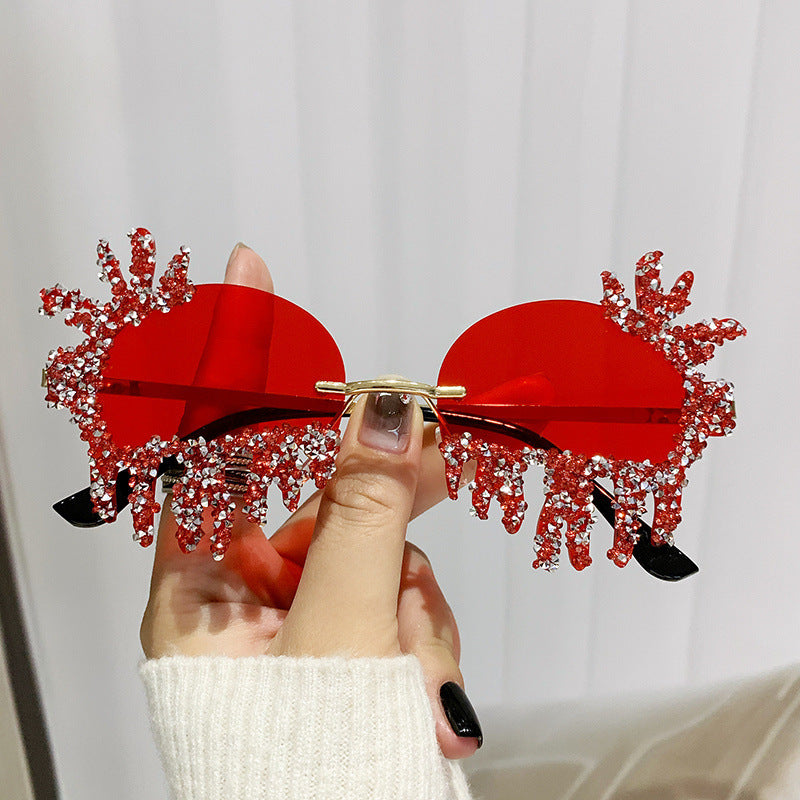 Dame Ekstravagant solbrille med glitrende strassdekorasjoner Skanto